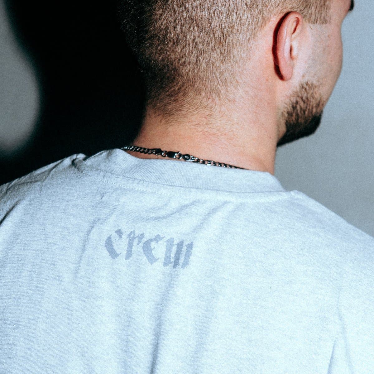 OG tee (šedé) — pohled produktu