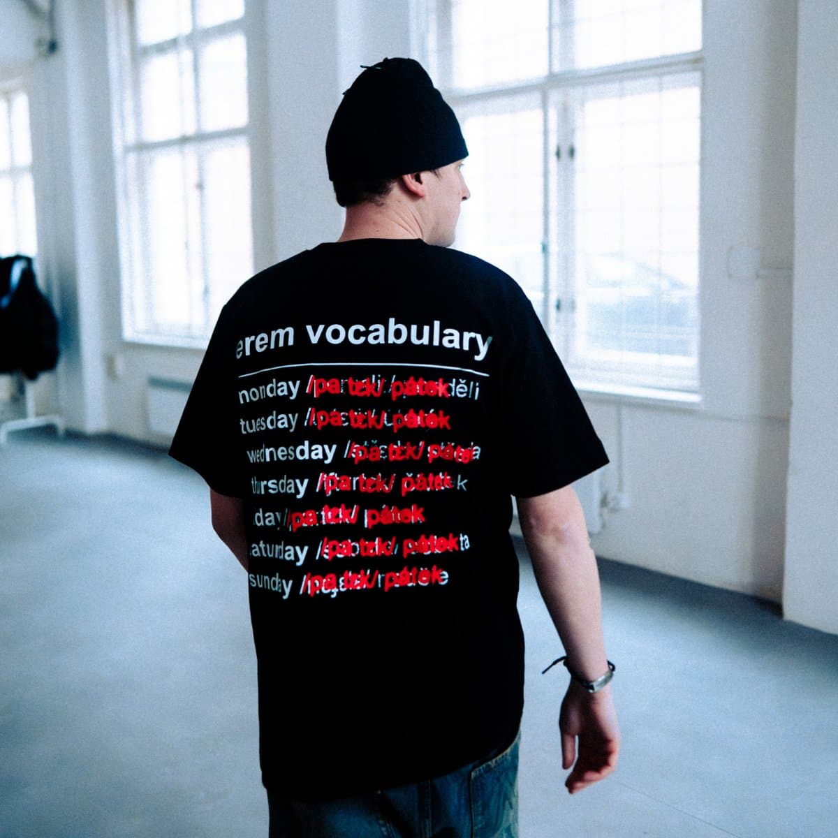 Vocabulary tee — pohled produktu